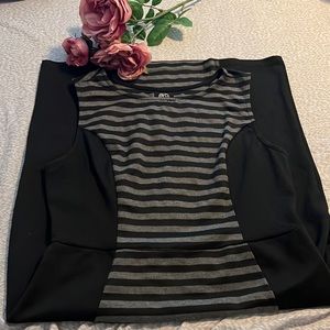 Beautiful gray and black size medium Bobeau dress